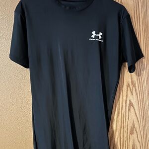 Under Armour Men's Black T-Shirt